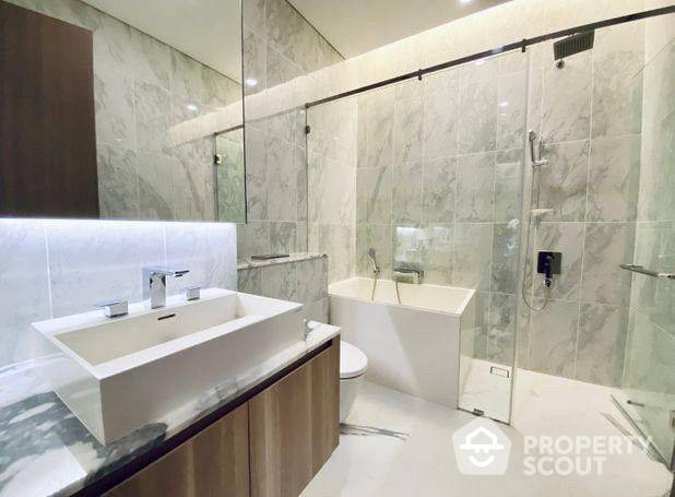 Novel 2-BR Penthouse at Siamese Sukhumvit 48