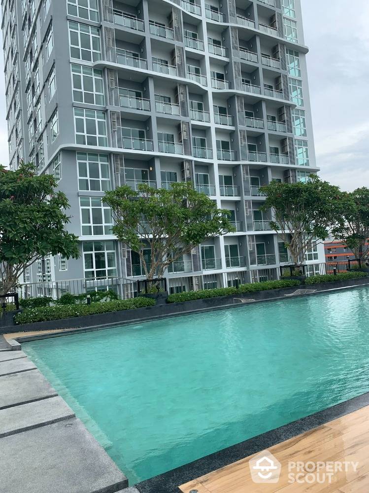 Modern 1-BR Condo at Supalai Premier Si Phraya - Samyan