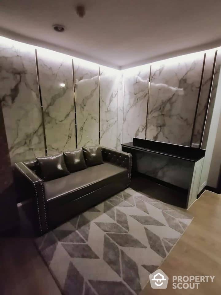 1-BR Condo at Diamond Sukhumvit
