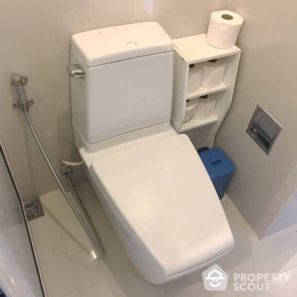1-BR Condo at Rhythm Sukhumvit 50