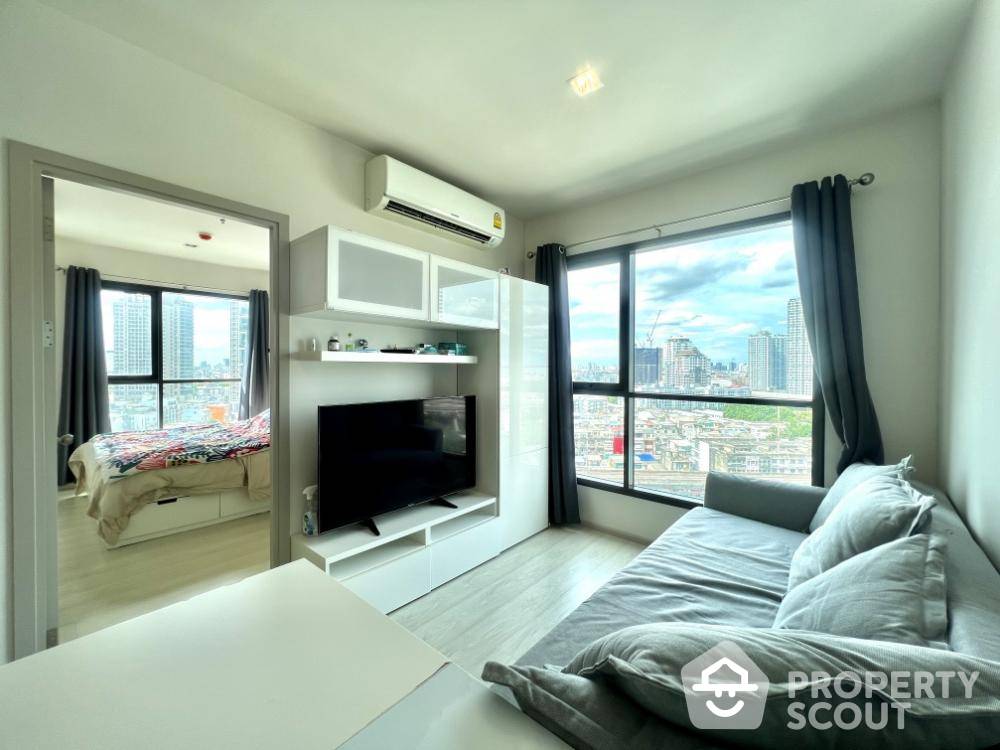 Novel 2-BR Condo at Life Sukhumvit 48