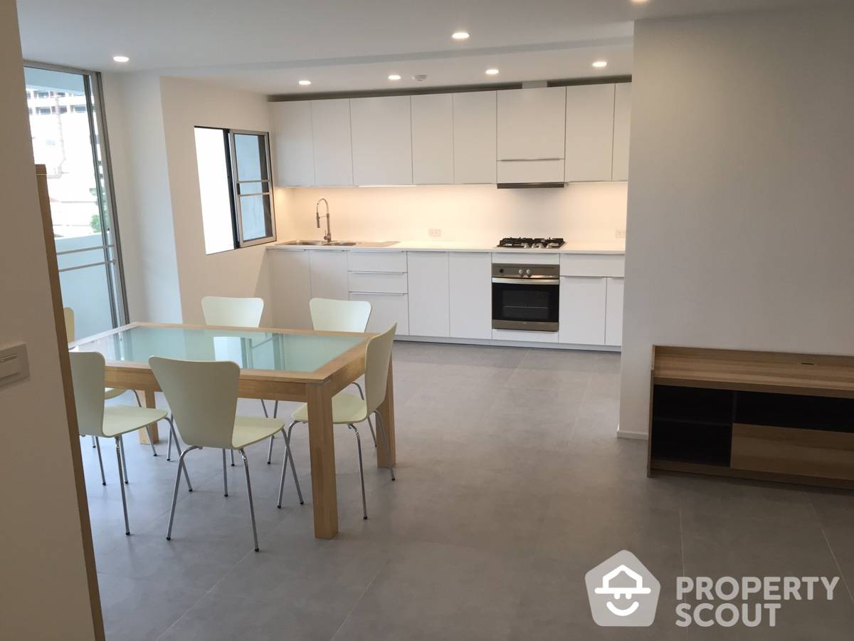 3-BR Condo at D.S. Tower 2