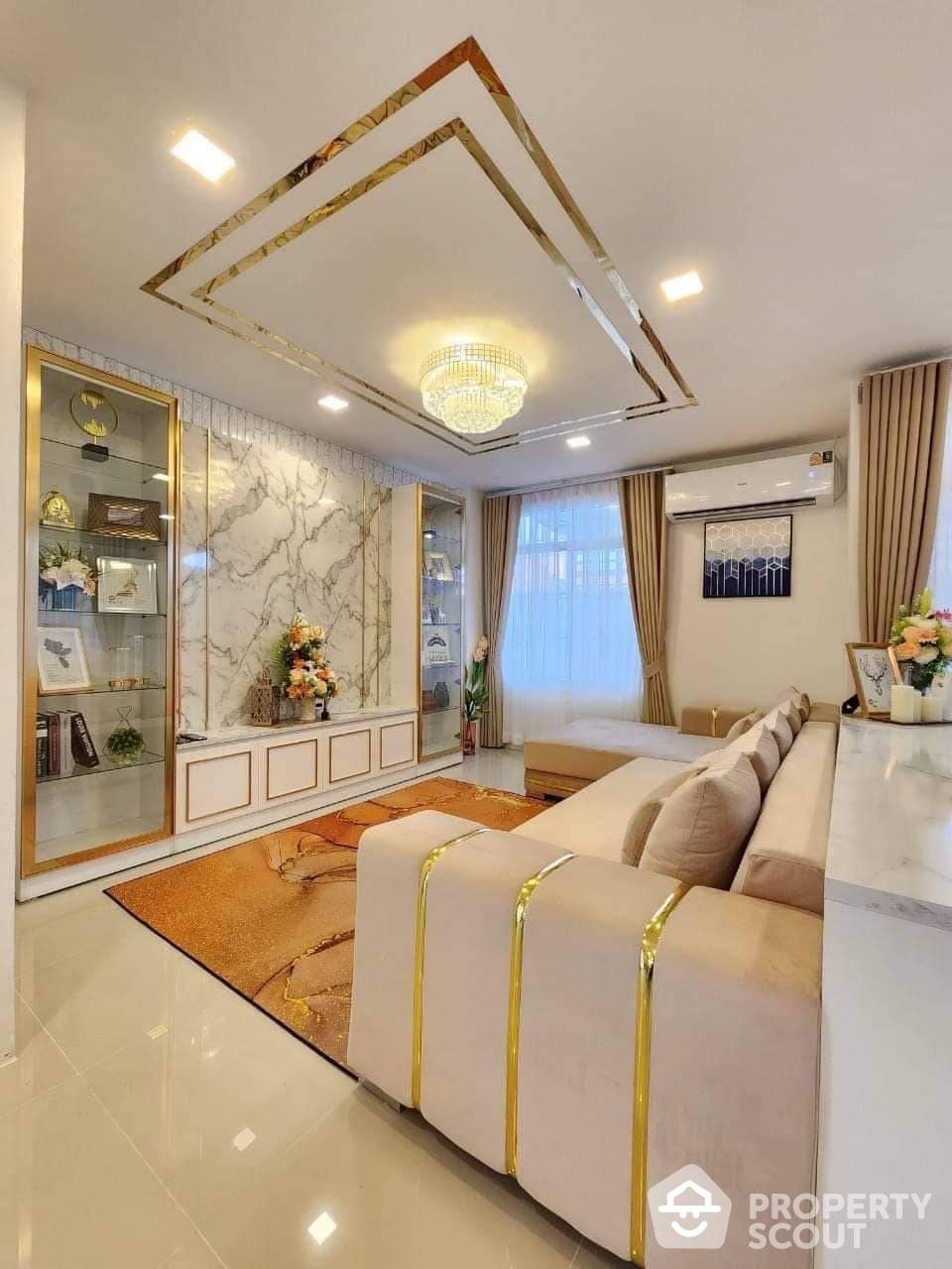 Spacious 3-BR House
