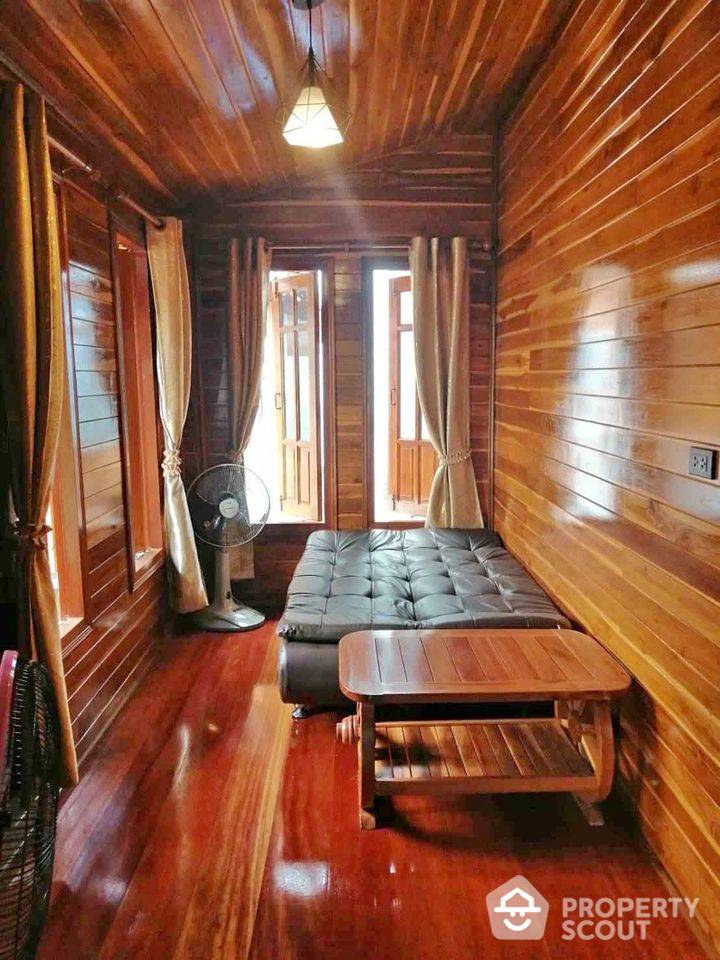2-BR House
