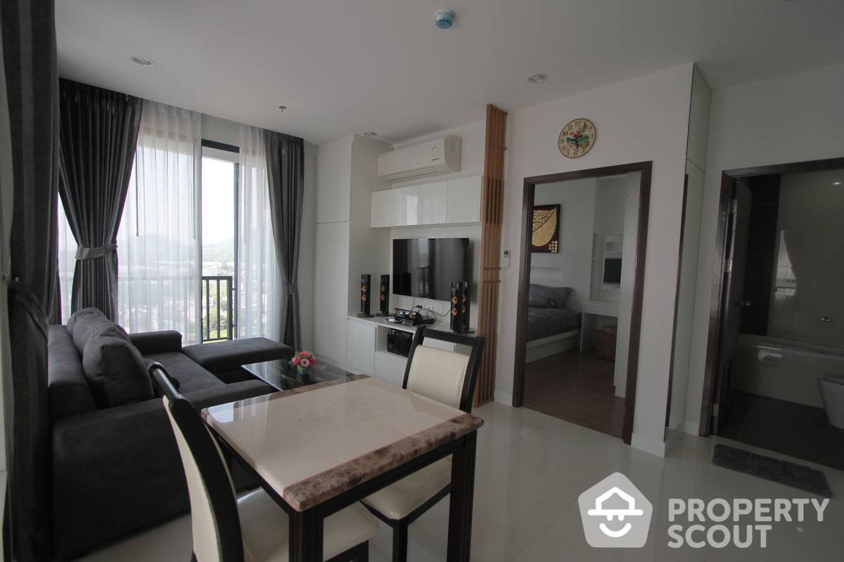 Amazing High Rise 2-BR Condo at The Sky Sriracha