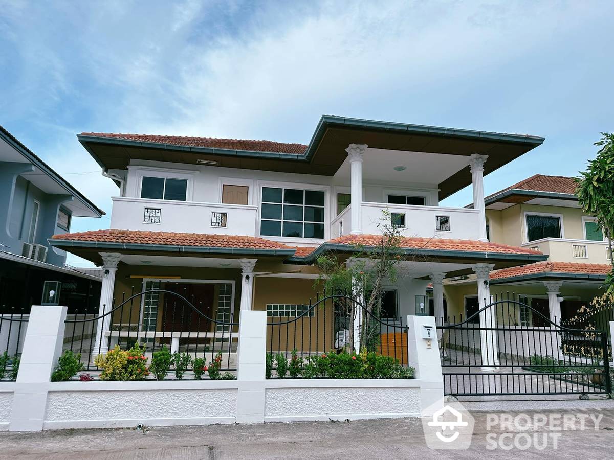 Large 4-BR House