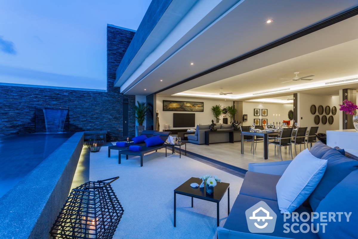 Contemporary 2-BR Apt.