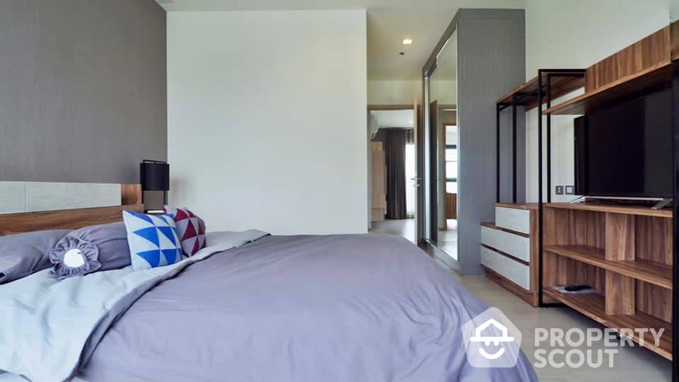 Amazing High Rise 2-BR Condo at Rhythm Sukhumvit 36-38