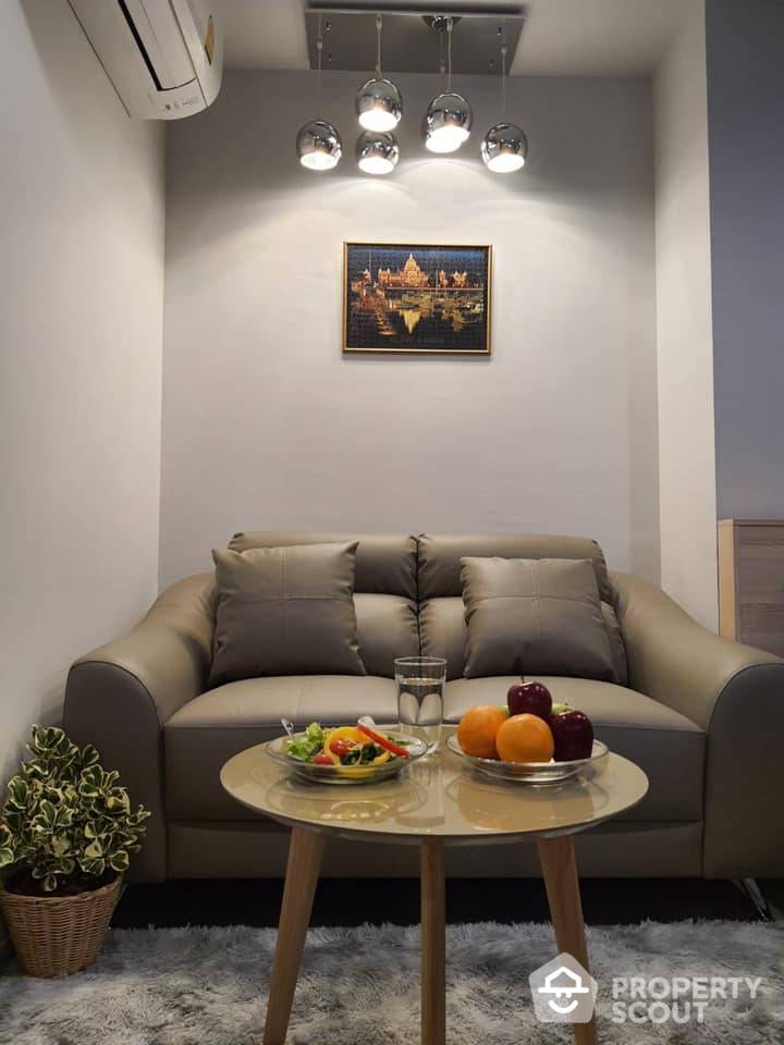 Amazing High Rise 1-BR Condo at Life Ladprao