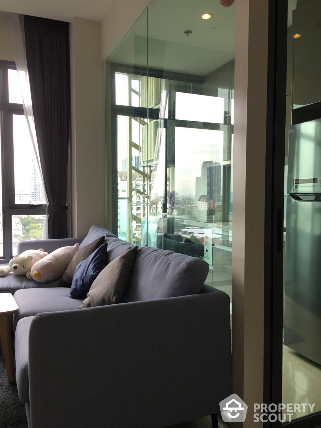 Contemporary Studio Condo at Mayfair Place Sukhumvit 50