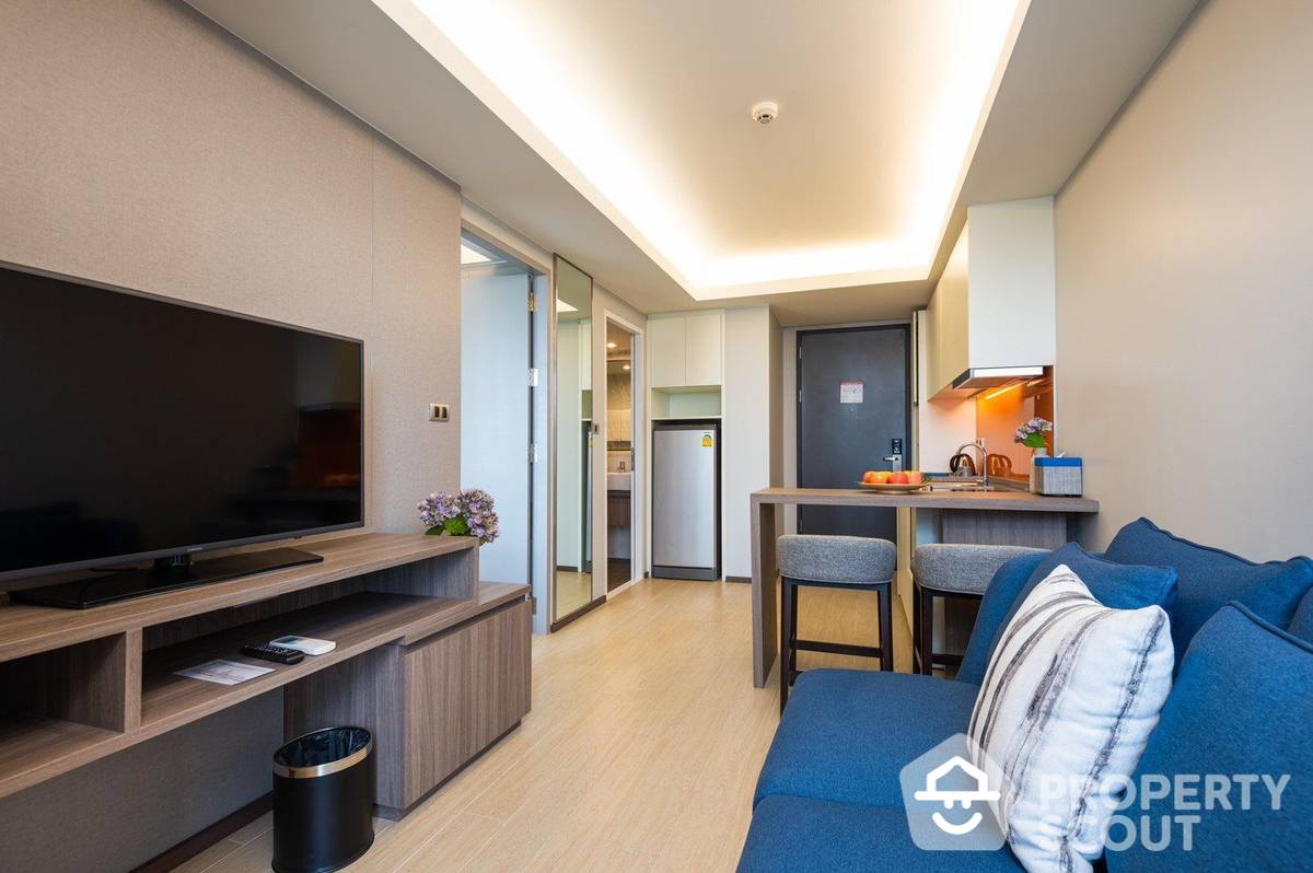 Contemporary 1-BR Serviced Apt. | Min. Lease 6 Mth