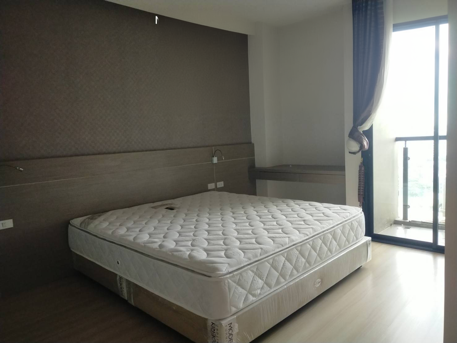 คอนโดมิเนียม : กันยารัตน์ เลควิว คอนโดมิเนียม