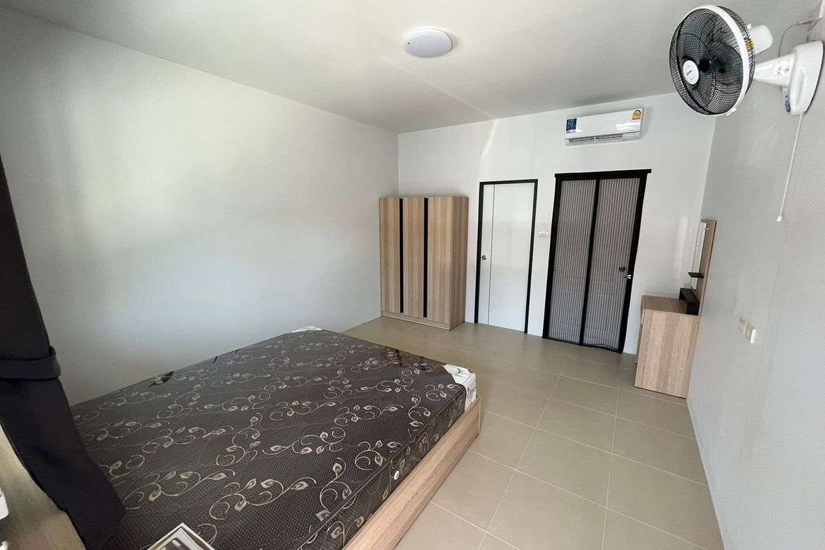 5 Bedroom Apartment for sale