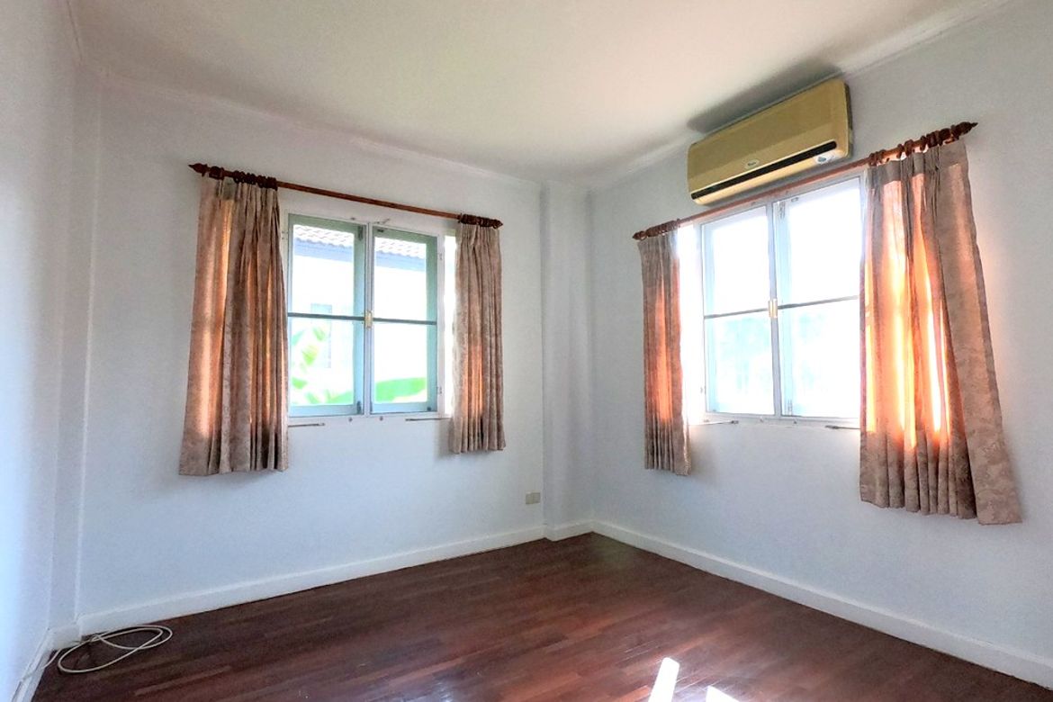 บ้านสำหรับครอบครัว 4 ห้องนอนที่สะดวกสบายในแลนด์ แอนด์ เฮ้าส์ สันทราย เชียงใหม่