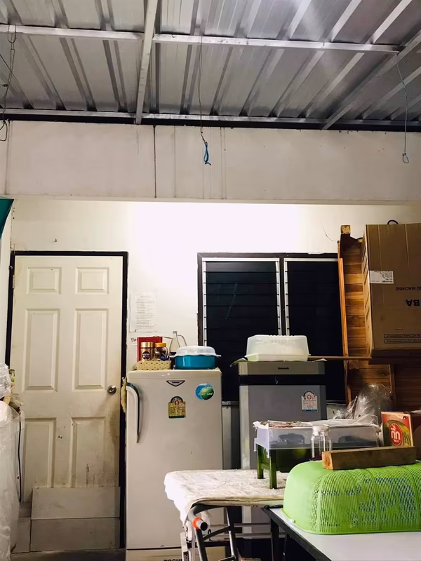 3 Bedroom Commercial