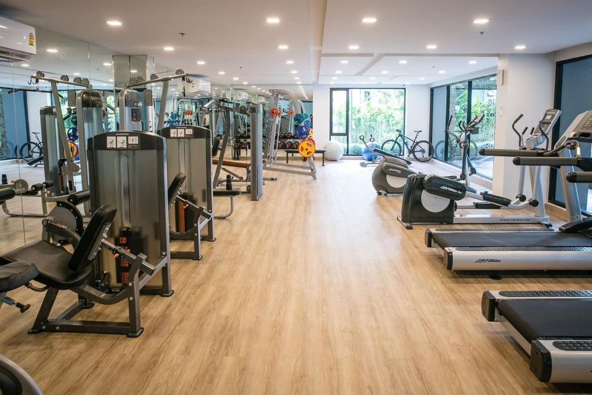 Luxury condo for rent, The star hill condo 5-star condo, straight room