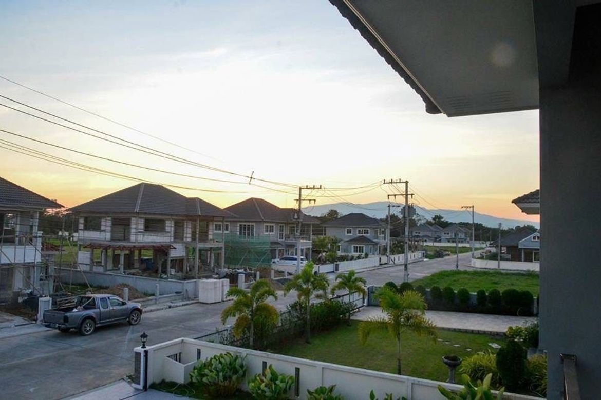 ให้เช่าพูลวิลล่า บ้านสวย ทำเลดี สันนาเม็ง สันทราย