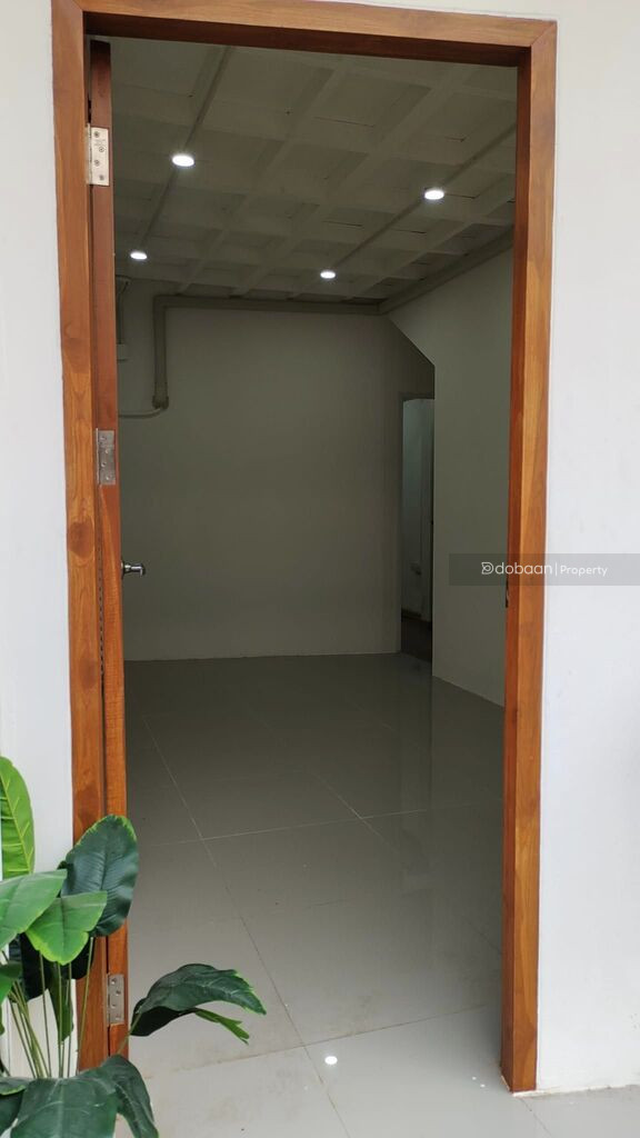 ทาวน์โฮม 3 ชั้น 3 ห้องนอน 3 ห้องน้ำ ตั้งอยู่ในโซนเมืองเชียงใหม่ ใกล้ ม.ราชภัฏเชียงใหม่