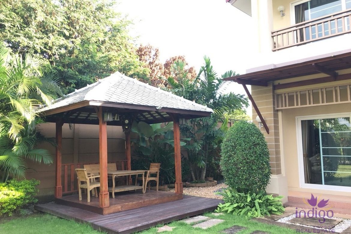 ขายบ้านพร้อมเฟอร์นิเจอร์ 3 ห้องนอน หมู่บ้านวรารมย์แก้วนวรัฐ ดอยสะเก็ด เชียงใหม่