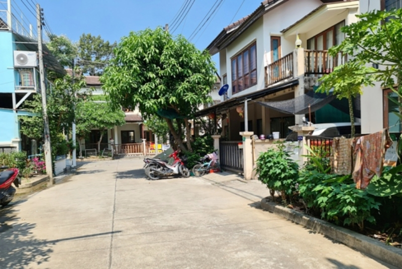 บ้านแฝด 2 ชั้น 1 หลัง หมู่บ้านออคิดวิลเลจสมุย