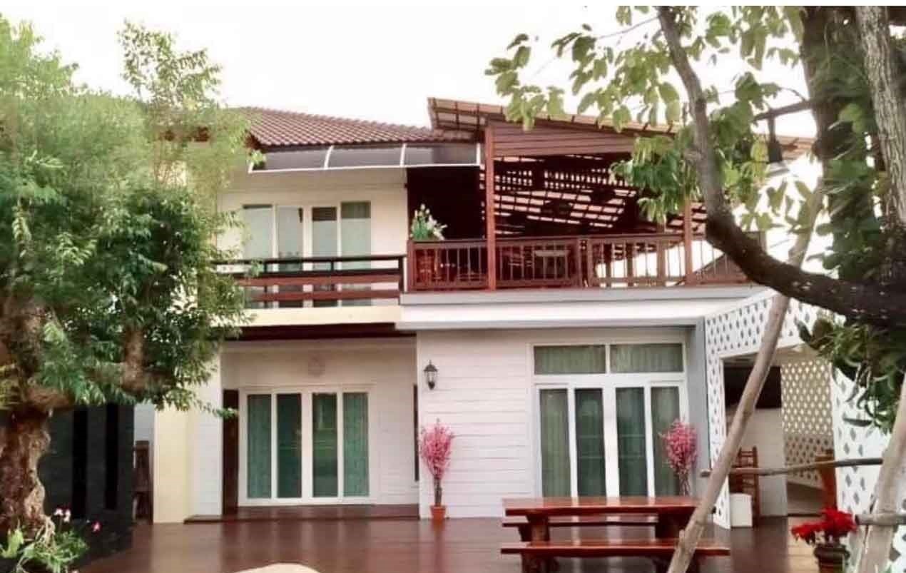 บ้าน 6 ห้องนอน