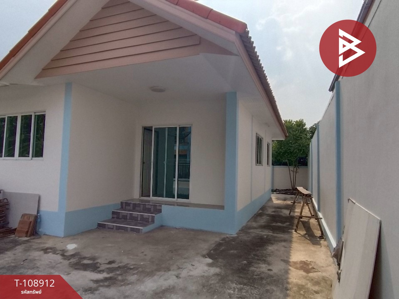 ขายบ้านแฝดชั้นเดียว เนื้อที่ 34.3 ตร.วา บ้านบึง ชลบุรี