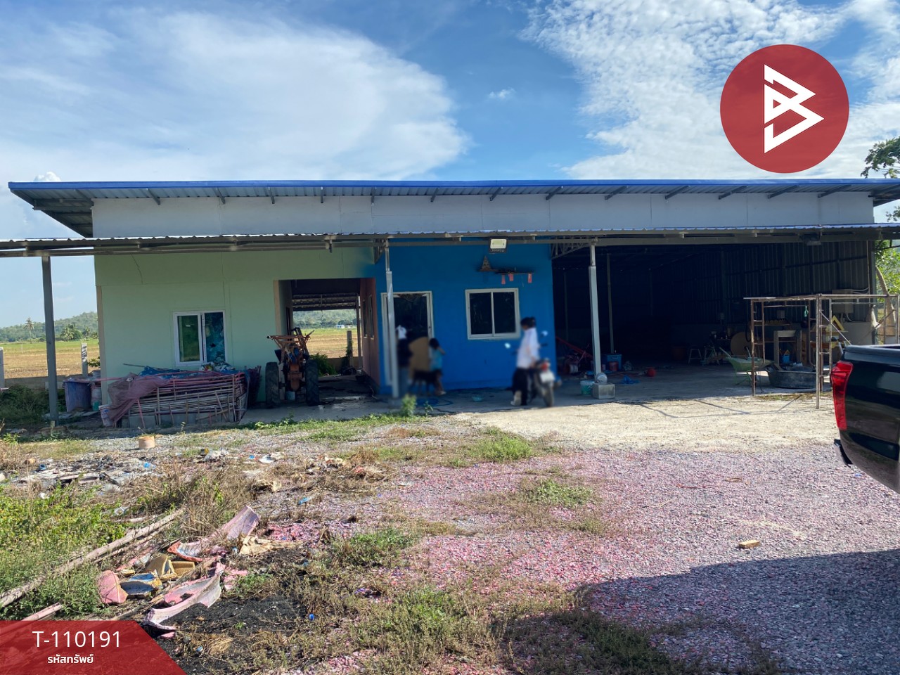ขายบ้านเดี่ยวพร้อมที่ดิน เนื้อที่ 3 ไร่ 24.5 ตร.วา เดิมบางนางบวช สุพรรณบุรี
