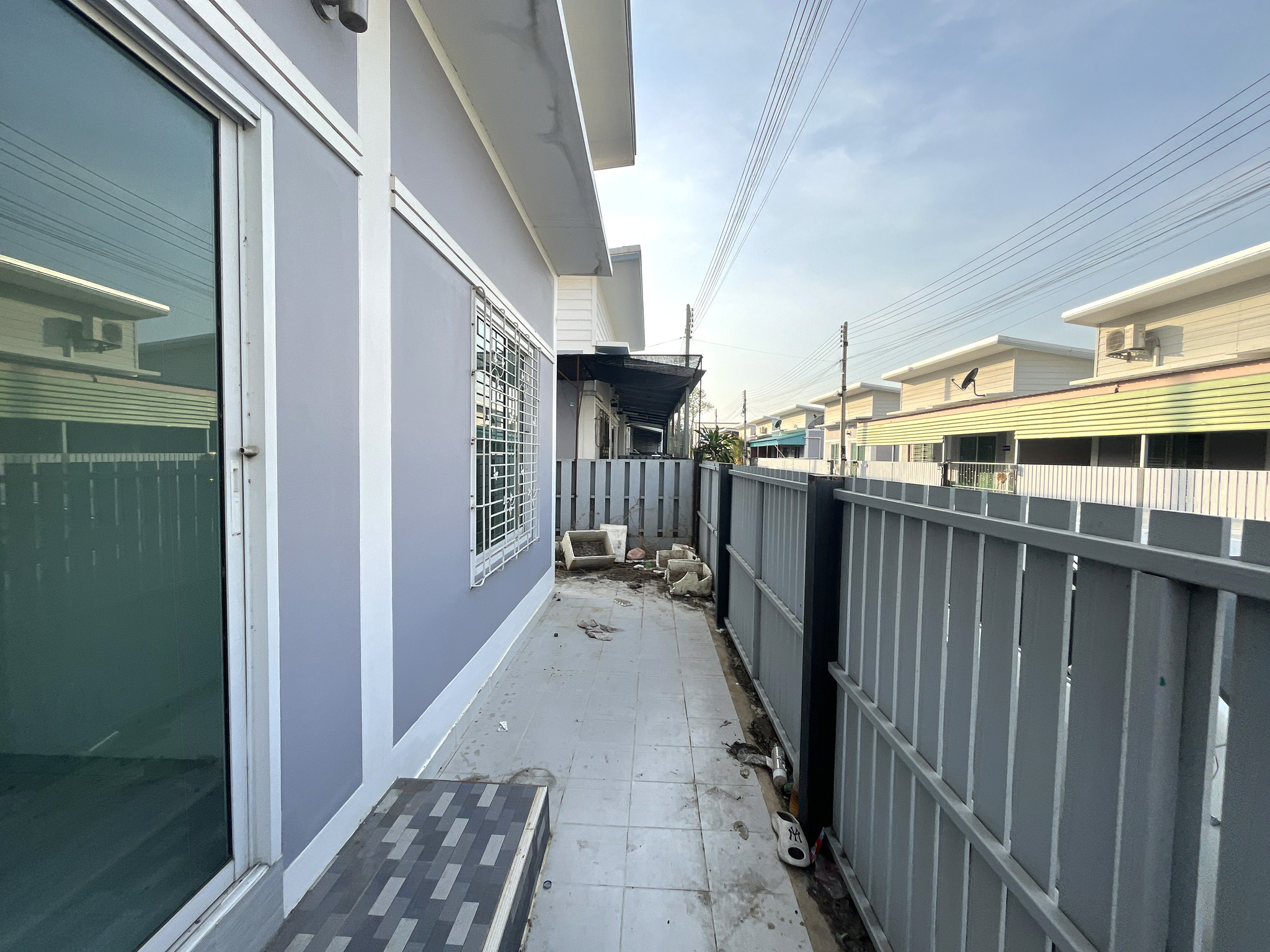 บ้านเดี่ยว : บ้านในเมือง