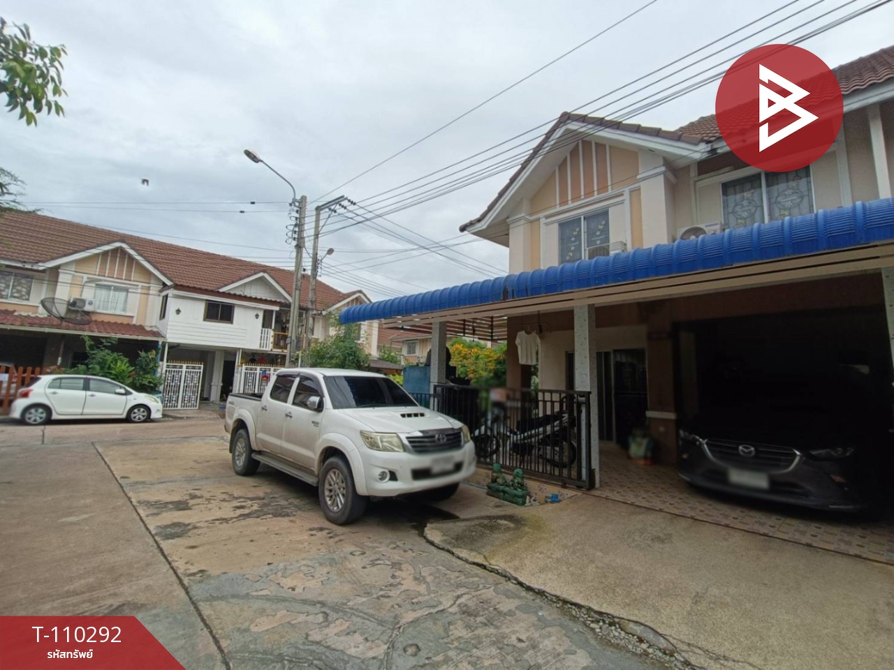 ขายบ้านแฝด หมู่บ้านพฤกษา28/1 นิคมบางปู-แพรกษา สมุทรปราการ พร้อมอยู่