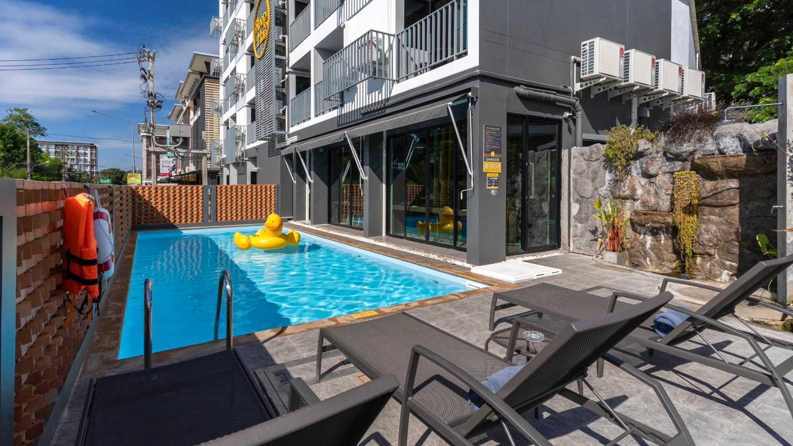 Hotel for Sale in Chiang Mai – Prime Investment Opportunity