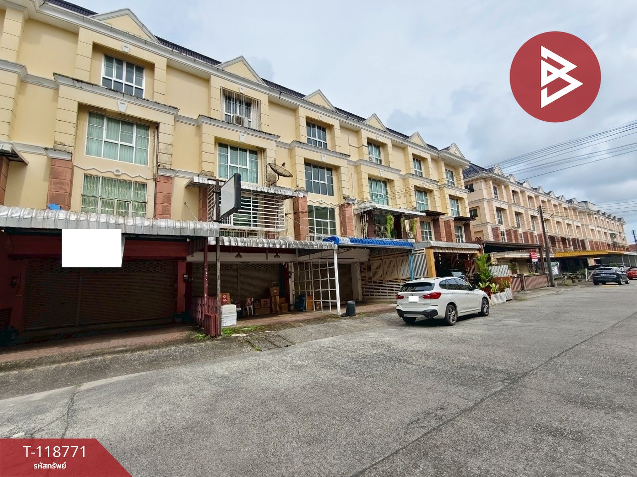 ขายอาคารพาณิชย์ 4 ชั้น เนื้อที่ 28 ตร.วา วัดใหม่ จันทบุรี