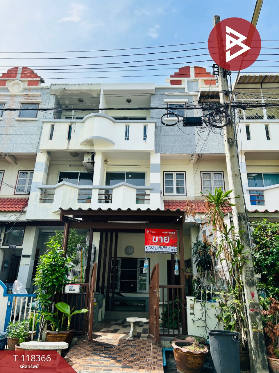 ขายทาวน์เฮ้าส์ 3 ชั้น หมู่บ้านแฮปปี้แลนด์วิลล์ ลาซาล32 บางนา กรุงเทพมหานคร