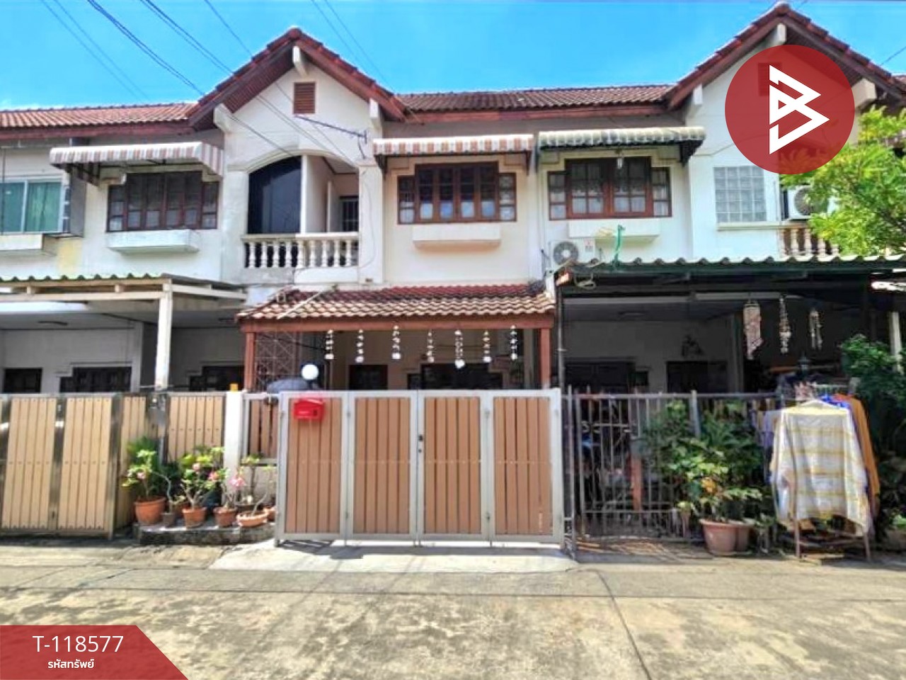 ขายทาวน์เฮ้าส์ หมู่บ้านสวยริมบึง รามอินทรา67 บางเขน กรุงเทพมหานคร