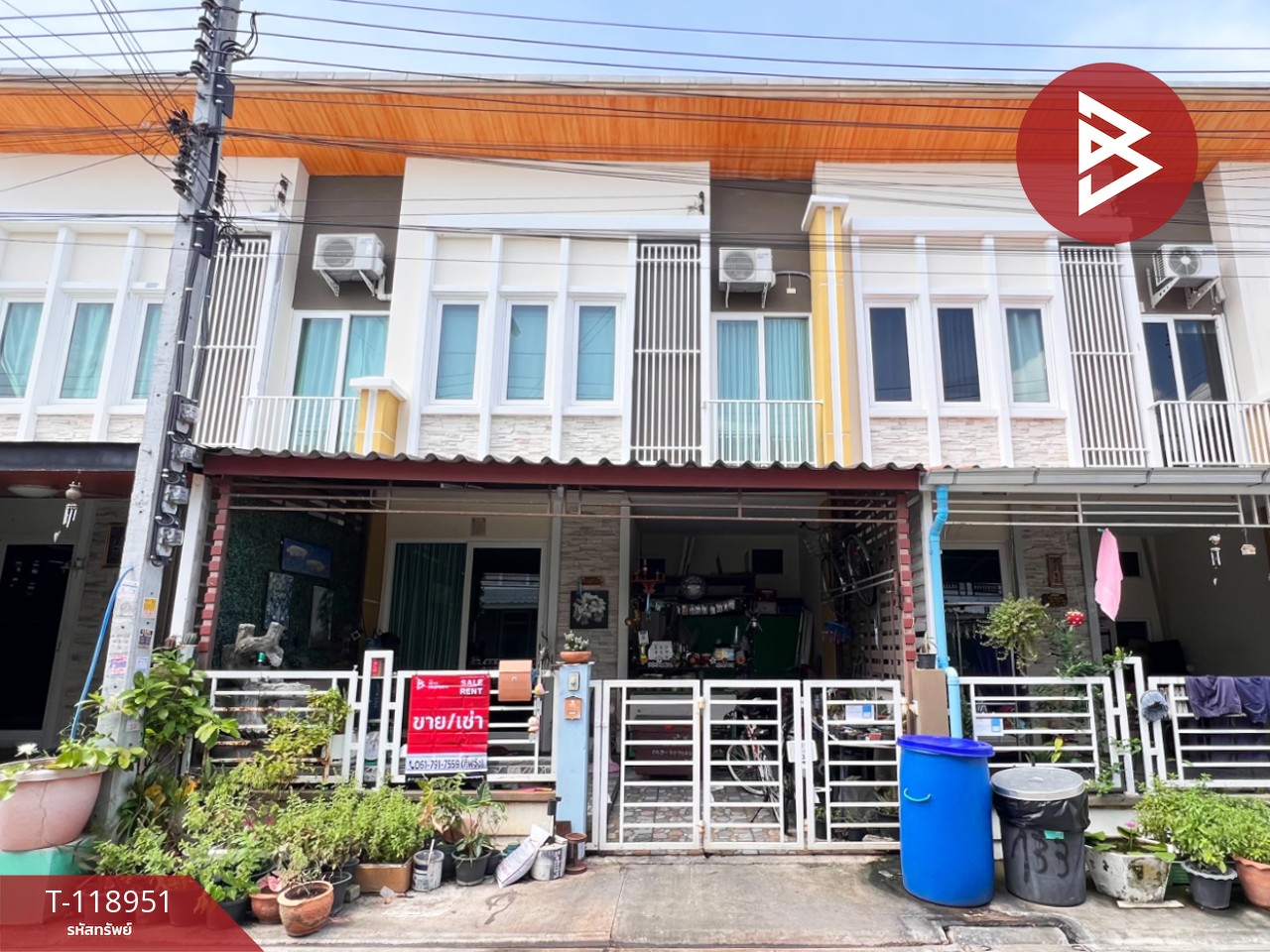 ขาย/เช่า ทาวน์เฮ้าส์ หมู่บ้านโกลเด้นทาวน์ ศรีนครินทร์-สุขุมวิท สมุทรปราการ
