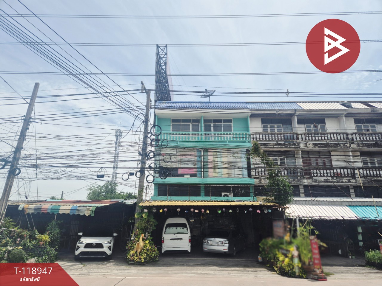 ขายอาคารพาณิชย์ 2 คูหา เนื้อที่ 45 ตร.วา บ้านบึง ชลบุรี