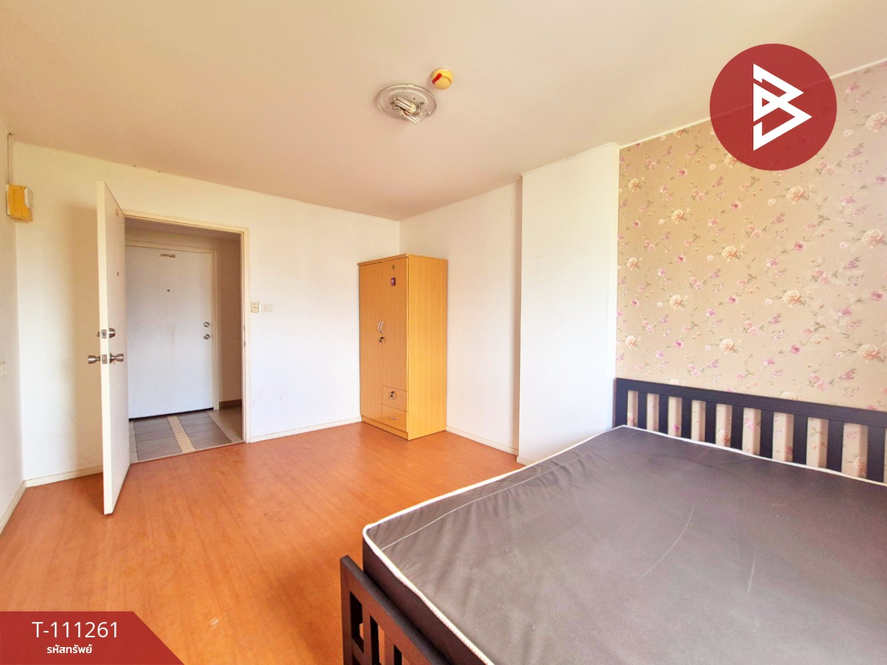 ขายคอนโด ลุมพินี คอนโดทาวน์ ชลบุรี-สุขุมวิท (Lumpini Condo Town Chonburi-Sukhumvit) พร้อมอยู่
