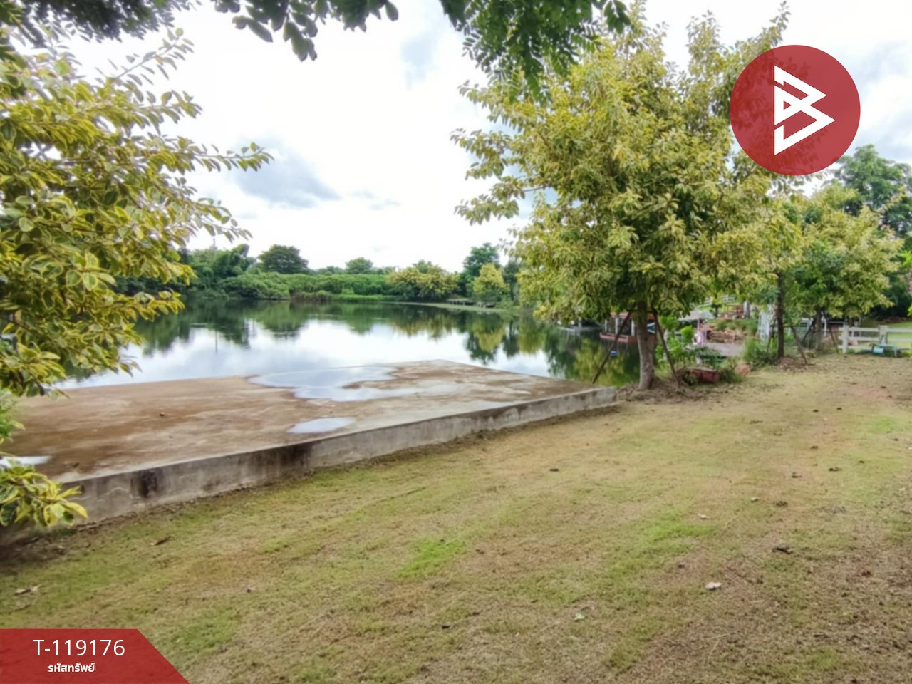 ขายที่ดิน เนื้อที่ 2 งาน 40.6 ตร.วา บ้านยาง นครปฐม
