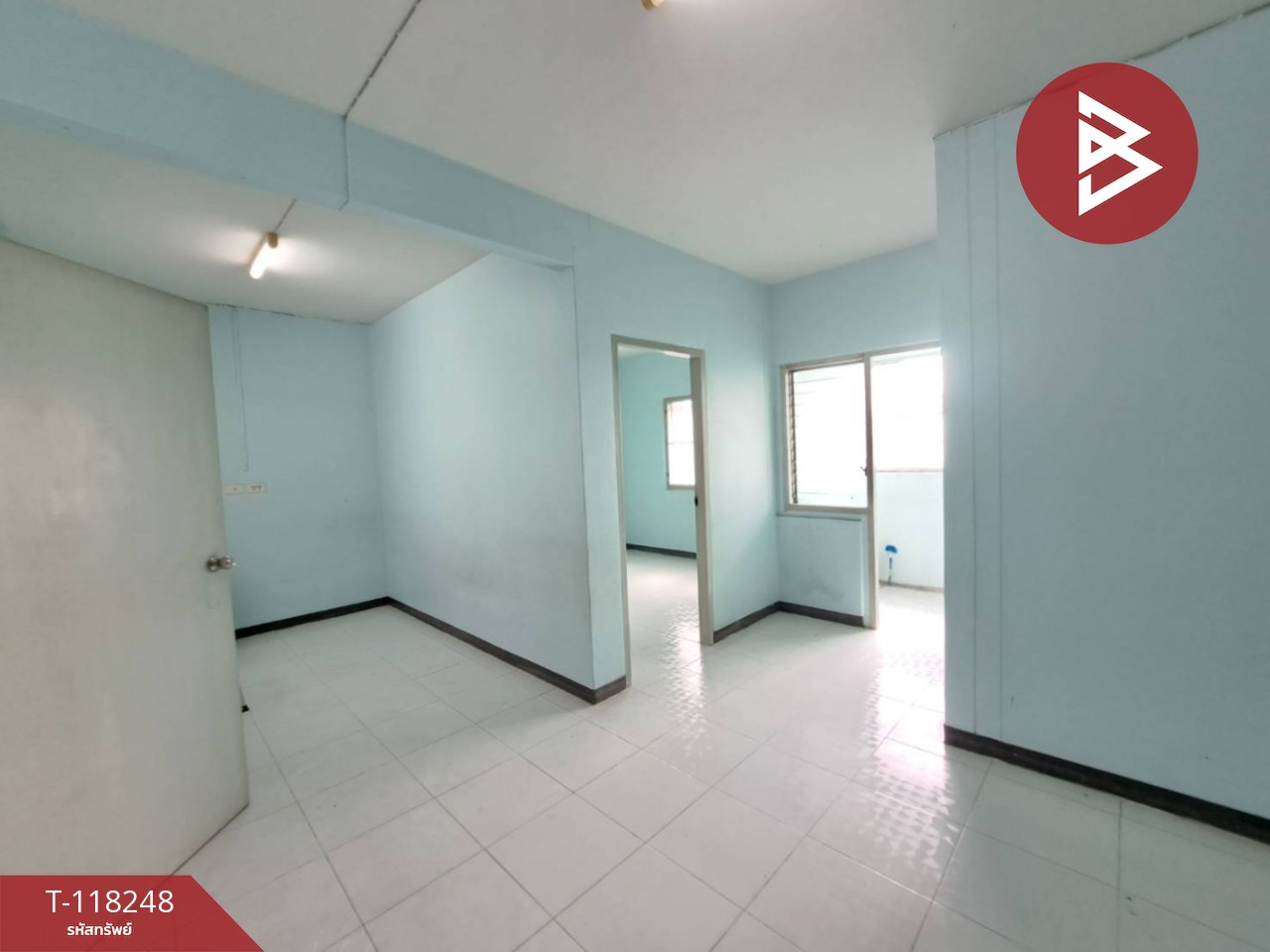 ขายห้องชุด เอื้ออาทรคู้บอน 27 รามอินทรา กรุงเทพมหานคร พร้อมอยู่