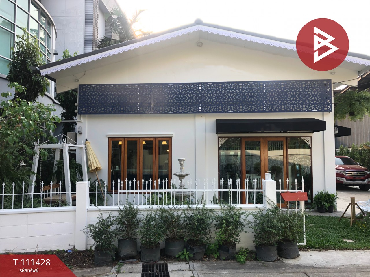 ขายบ้าน3หลัง รวมร้านกาแฟรูปแบบโฮทเทลบางกอกใหญ่ กรุงเทพมหานคร