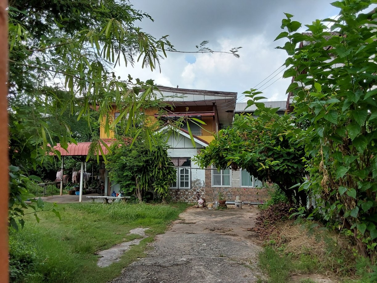 KTB : ที่ดินพร้อมสิ่งปลูกสร้าง ตำบลกาฬสินธุ์ กาฬสินธุ์ 66NE010201113