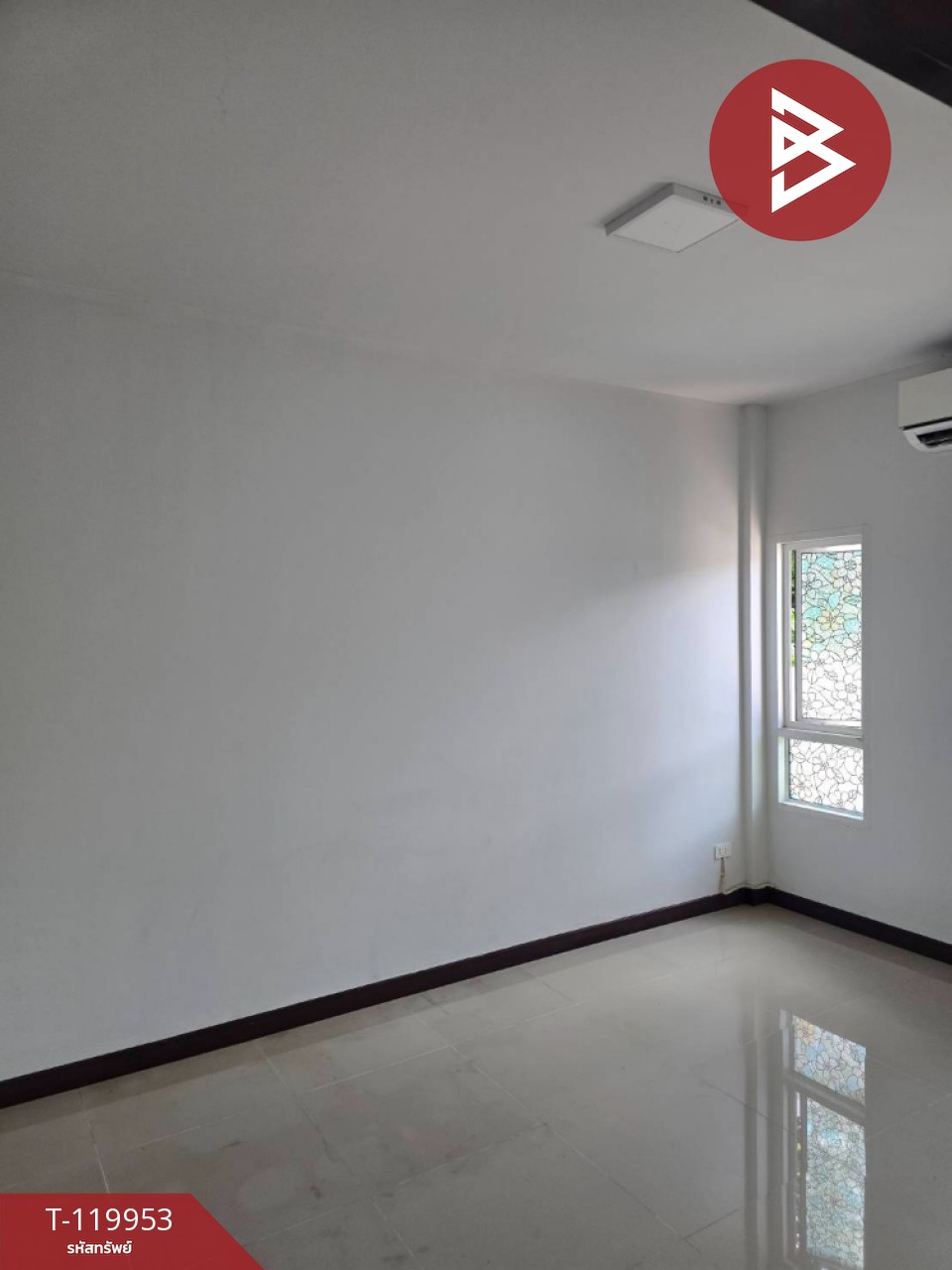 ขายทาวน์เฮ้าส์ หมู่บ้านนิราวิลล์ แคร์ไลฟ์ (Niraville Care Life) กระทุ่มแบน สมุทรสาคร