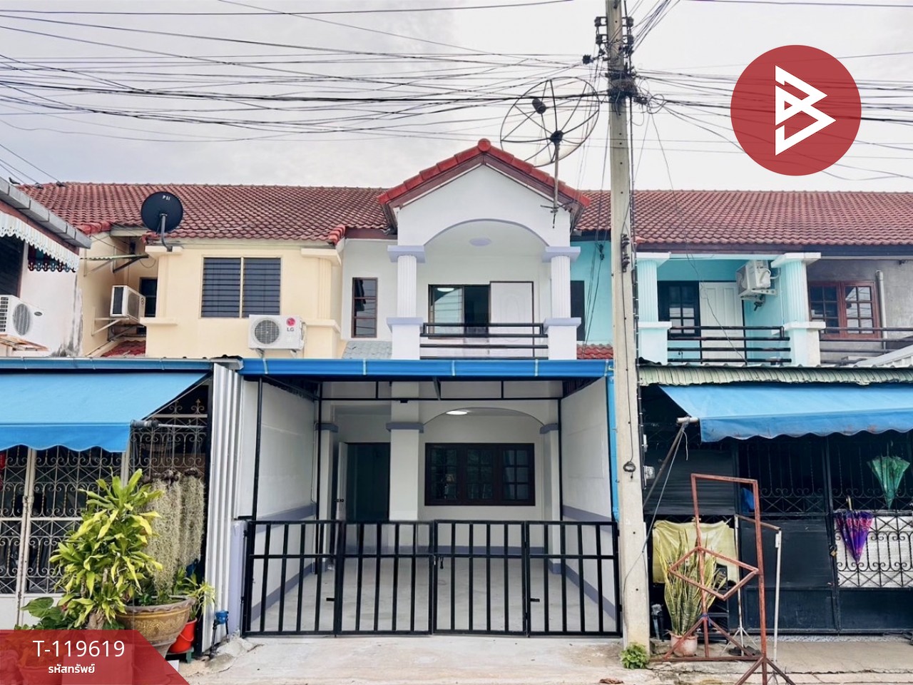 ขายทาวน์เฮ้าส์ หมู่บ้านธารทิพย์ ราชบุรี พร้อมเข้าอยู่