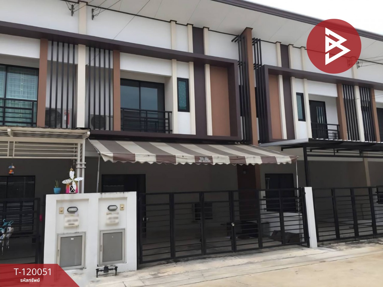 ขายทาวน์โฮม โครงการบ้านฟ้ากรีนเนอรี่ ปิ่นเกล้า-สาย5 นครปฐม พร้อมเข้าอยู่