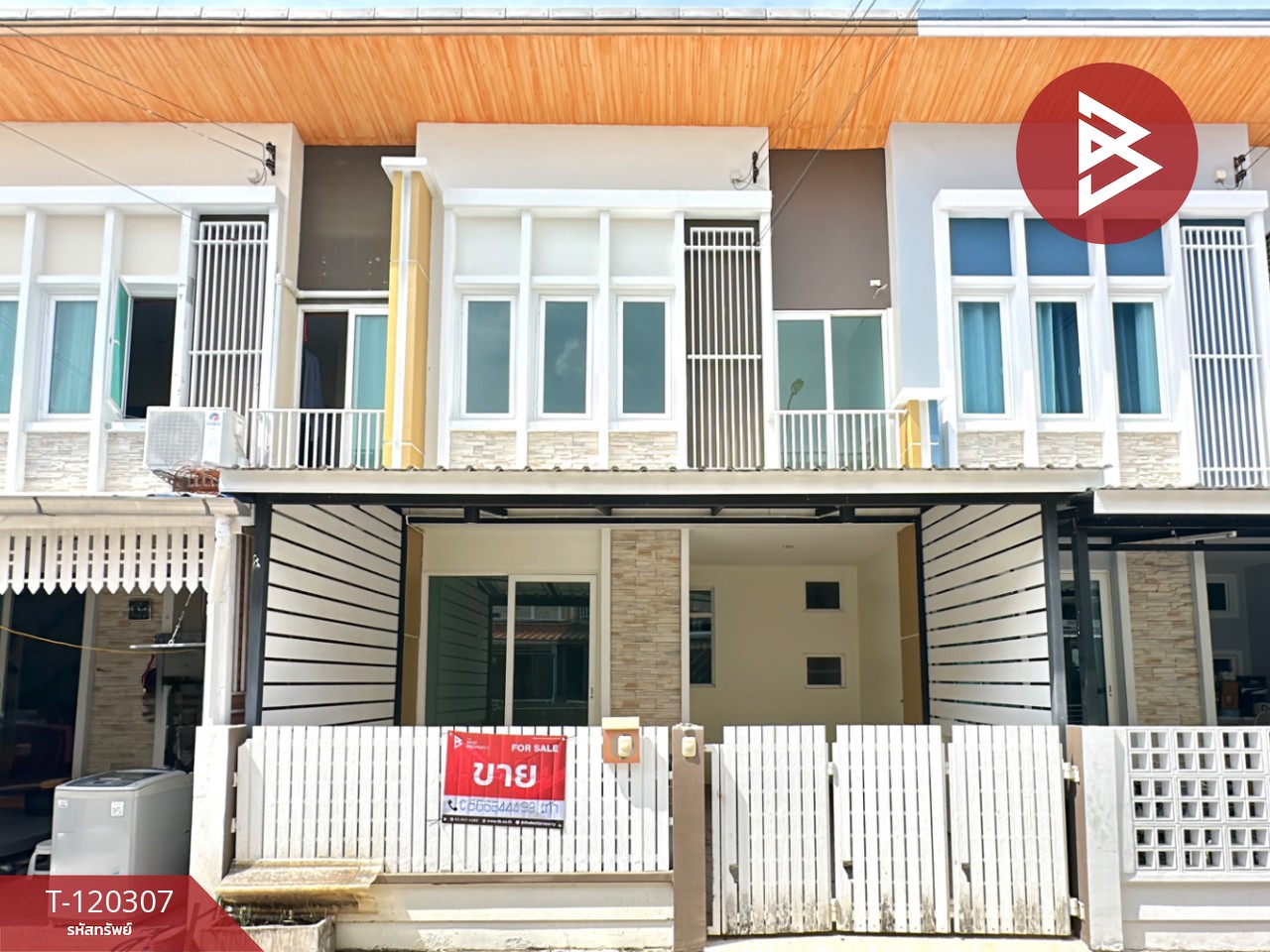 ขายทาวน์เฮ้าส์ หมู่บ้านโกลเด้นทาวน์ ศรีนครินทร์-สุขุมวิท (Golden Town Srinakarin-Sukhumvit) สมุทรปราการ