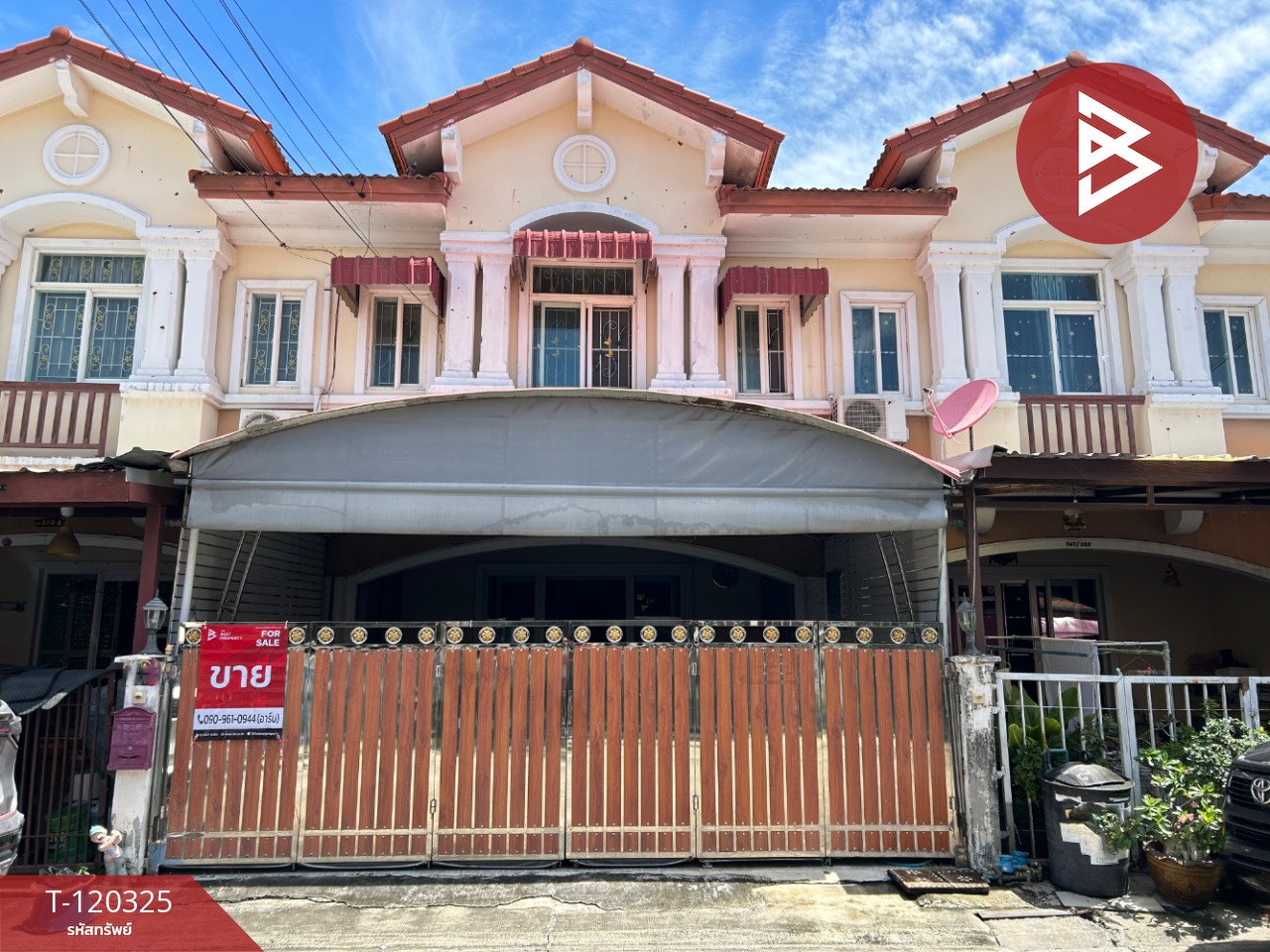 ขายทาวน์เฮ้าส์ หมู่บ้านเดอะคอนเนค8 วงแหวน-บางนา กม.10 (The Connect8) บางพลี สมุทรปราการ