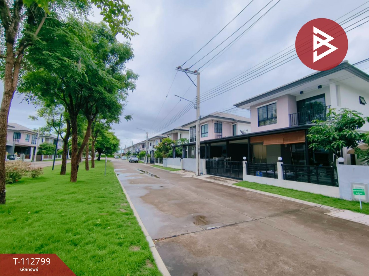 ขายบ้านแฝด หมู่บ้านเดอะทรัสต์ สุวรรณภูมิ-เทพารักษ์ (The Trust Suvarnabhumi-Teparak) สมุทรปราการ