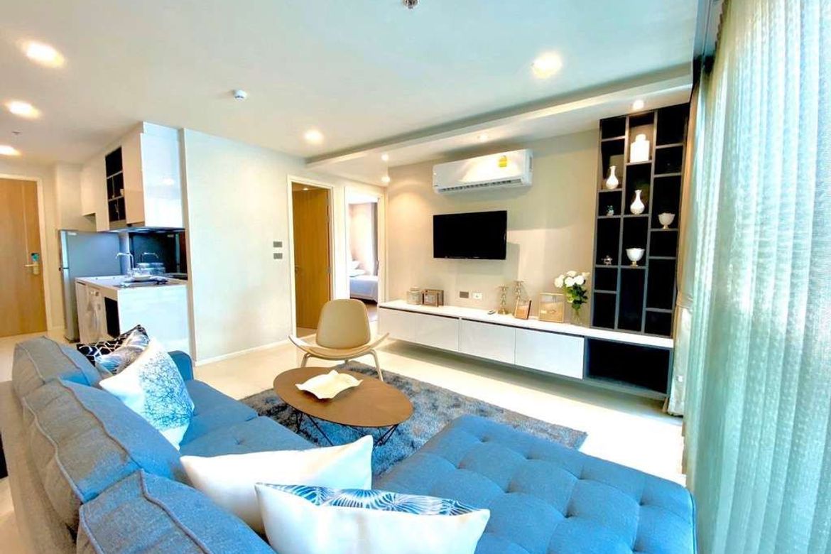 2 bedrooms in Suthep area, The Star Hill Condo Close to Chiang Mai University