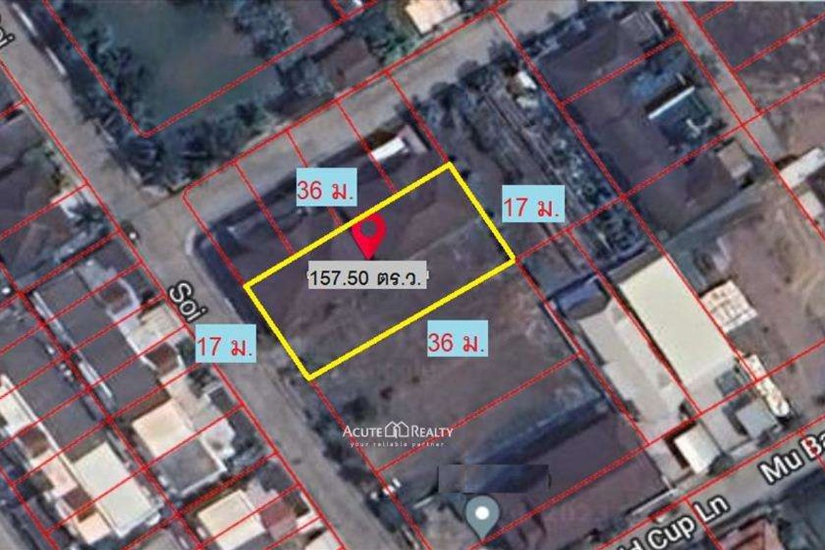 Land for sale in World Club Land, Chiang Mai, a beautiful plot, approximately 17x36 meters wide, suitable for building a house. Good location, Nong Kh