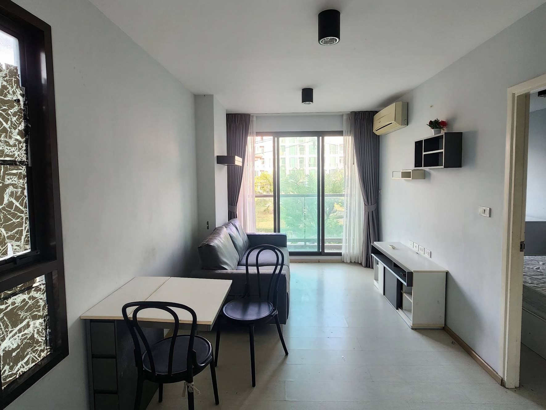 คอนโดมิเนียม : สเคป 3 คอนโดมิเนียม
