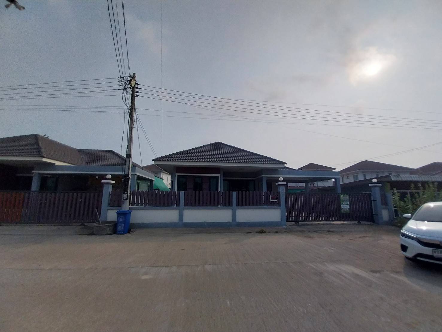 บ้านเดี่ยว : หมู่บ้านท่าทองวิลล์